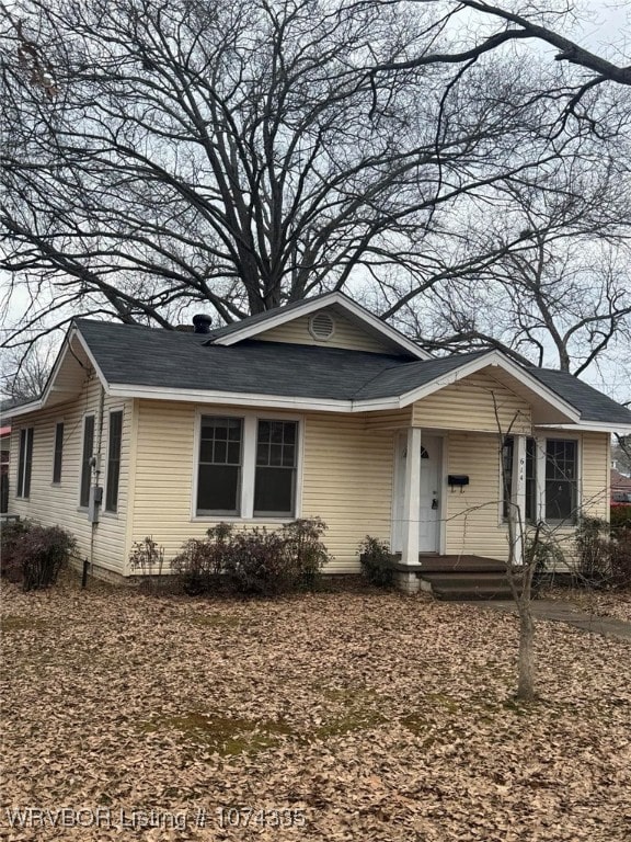 view of front of house