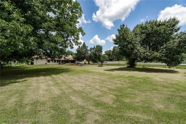 909 S Division St, Lavaca, AR 72941 - photo 30