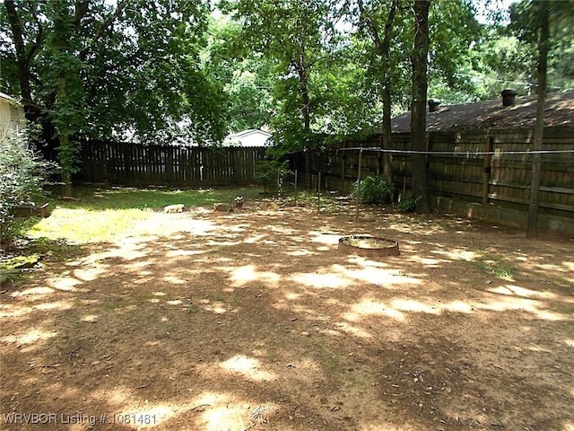 619 N 40th St, Fort Smith, AR 72903 - view of fenced backyard
