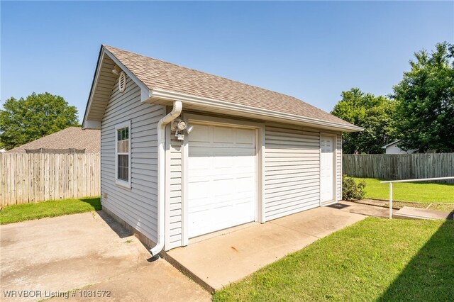 7004 Millennium Dr, Fort Smith, AR 72916 - view of detached garage