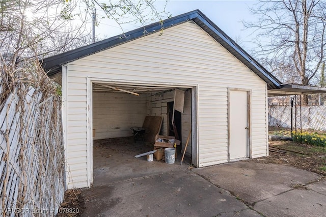 view of detached garage