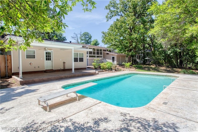70 Haven Dr, Fort Smith, AR 72901 - outdoor pool featuring a patio, ceiling fan, and a diving board