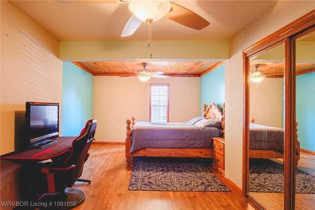1515 M Cir, Barling, AR 72923 - bedroom featuring light wood-style floors, crown molding, a desk, a ceiling fan, and wood ceiling