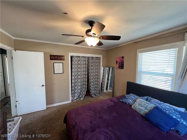 bedroom with ceiling fan, baseboards, carpet, and ornamental molding