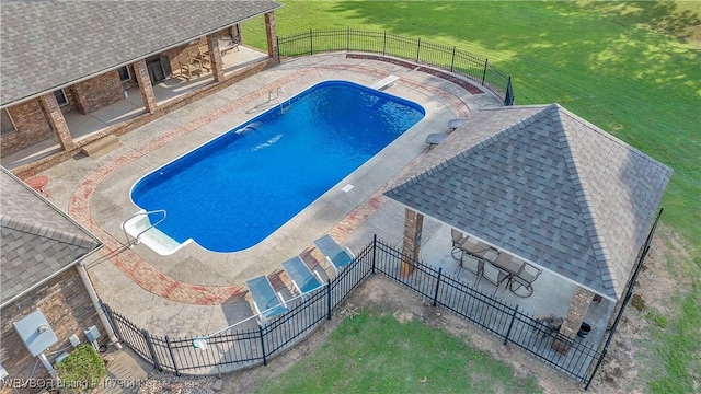 2601 Bugscuffle Rd, Lavaca, AR 72941 - view of pool featuring a patio area