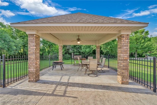 2601 Bugscuffle Rd, Lavaca, AR 72941 - view of patio / terrace featuring ceiling fan and outdoor dining area