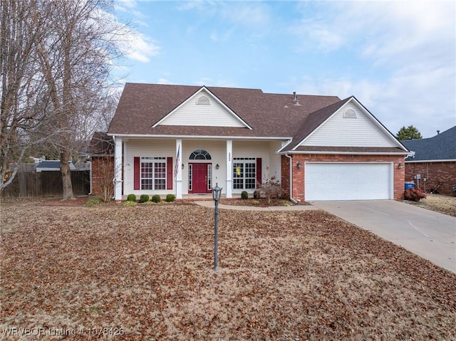 view of front of property featuring a garage