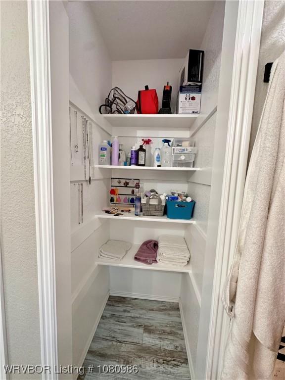 309 Arcadia Dr, Poteau, OK 74953 - view of pantry