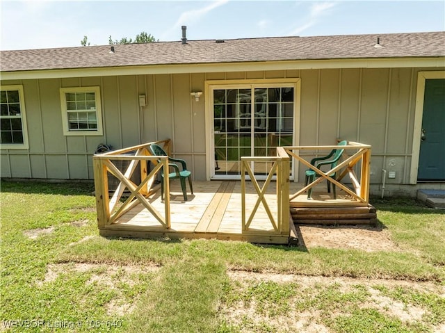 101 S 42nd St, Van Buren, AR 72956 - deck featuring a lawn