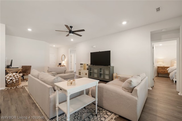 10618 Cedar Way, Fort Smith, AR 72916 - living room featuring recessed lighting, a ceiling fan, and wood finished floors