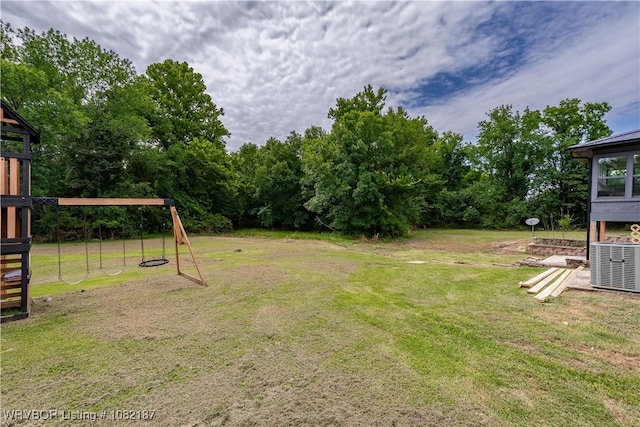 14008 White Bluff Rd, Fort Smith, AR 72916 - view of grassy yard featuring a playground