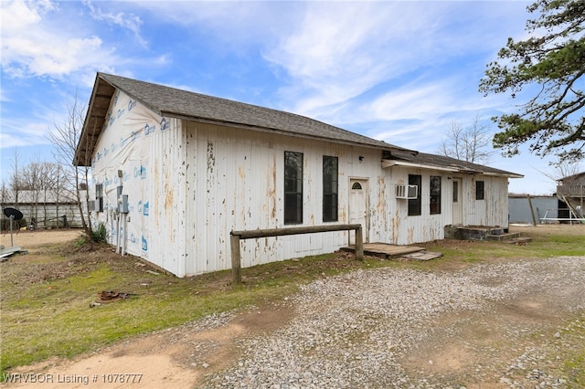 view of side of home