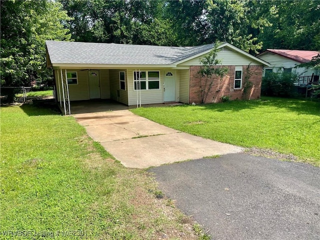 9423 Gate Nine Cutoff, Fort Smith, AR 72916 - single story home with asphalt driveway, a carport, roof with shingles, and brick siding