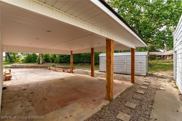 1703 E Edmondson Dr, Sallisaw, OK 74955 - view of patio with a carport