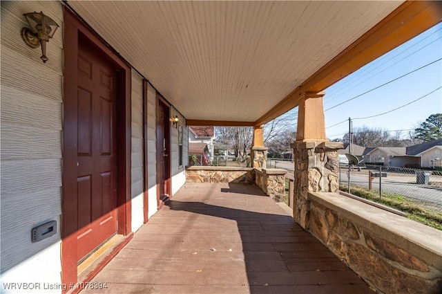 view of patio / terrace with covered porch