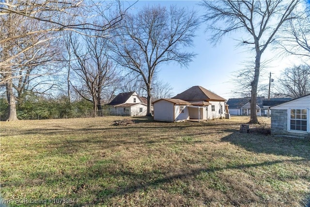 view of yard with a storage shed