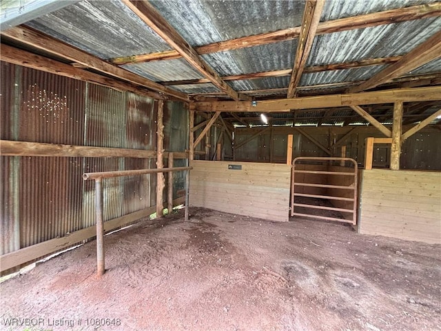 4245 W Piney Mountain Rd, Waldron, AR 72958 - view of stable