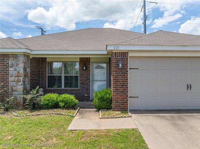 221 Regency Dr, Barling, AR 72923 - photo 2