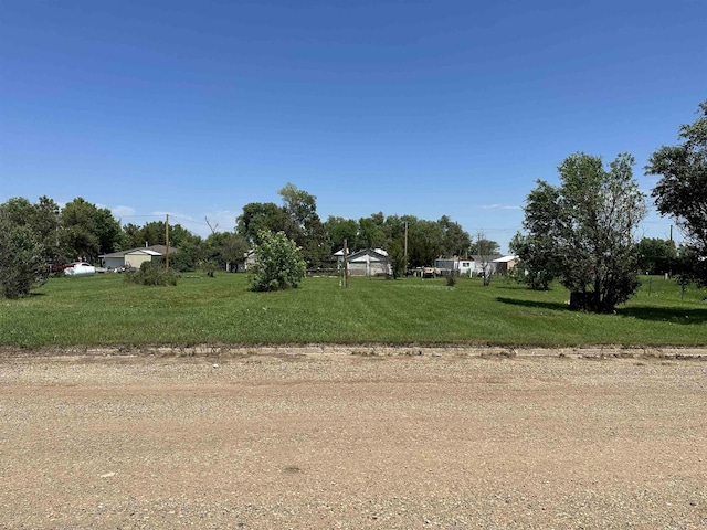 Listing photo 2 for 116 4th St, Newell SD 57760