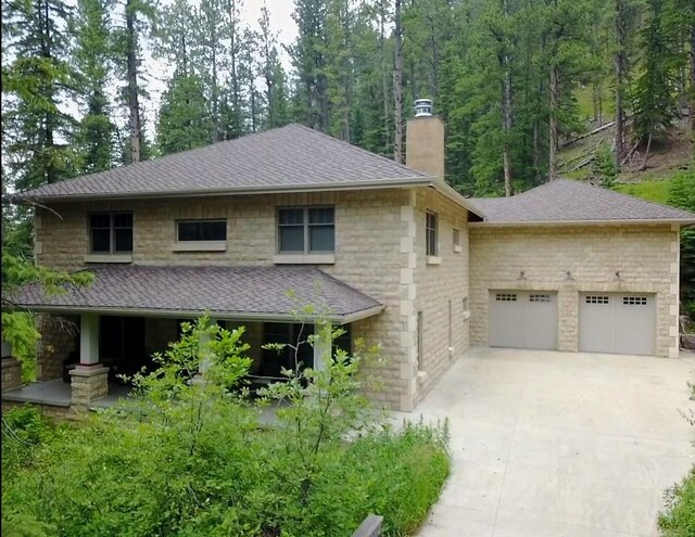 view of front of home with a garage