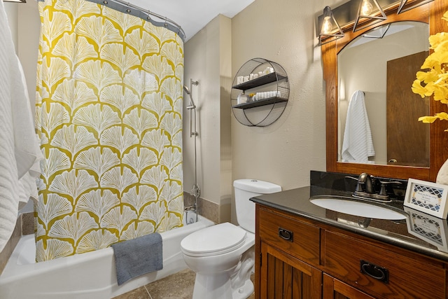 full bathroom featuring tile patterned floors, toilet, shower / bath combo, and vanity