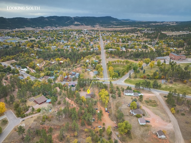 bird's eye view with a mountain view