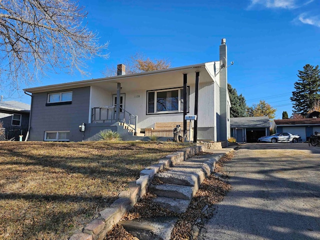 view of front of house