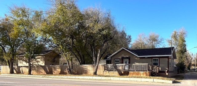 view of front of home featuring a deck