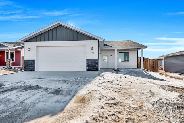 view of front of house featuring a garage