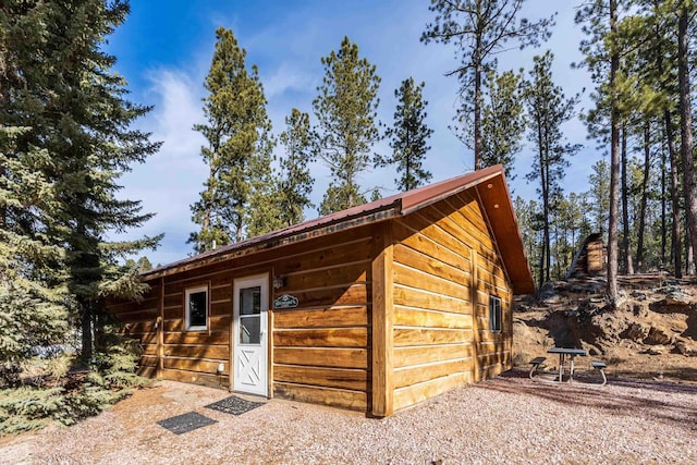 view of outbuilding