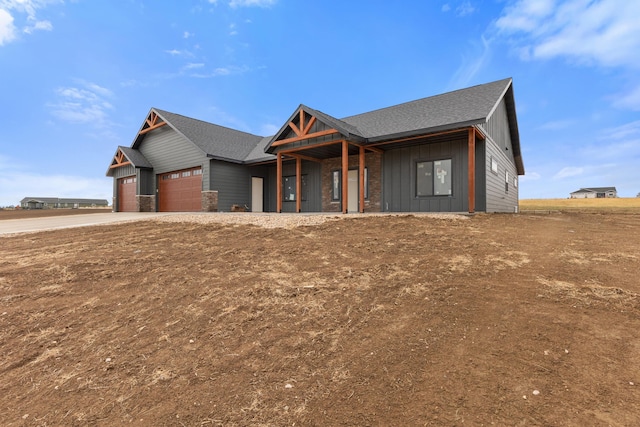 view of front of home featuring a garage