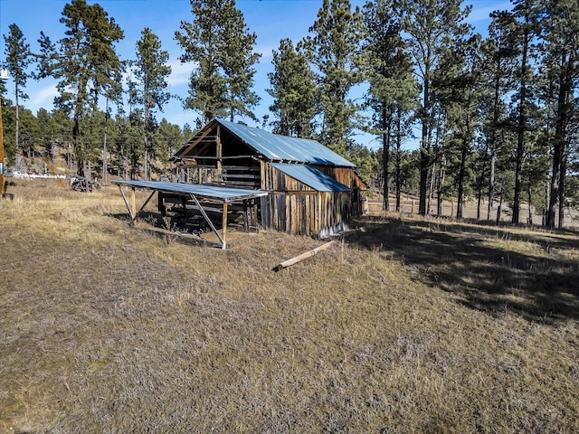 view of outbuilding