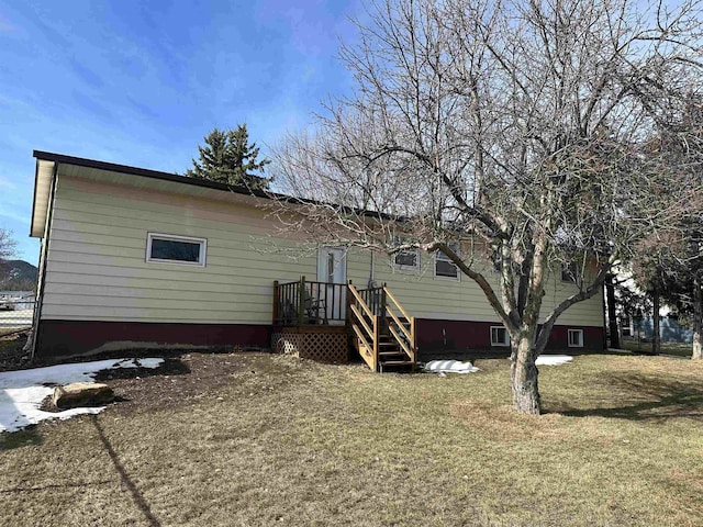 109 David Dr, Sturgis, SD 57785 - rear view of house with a lawn