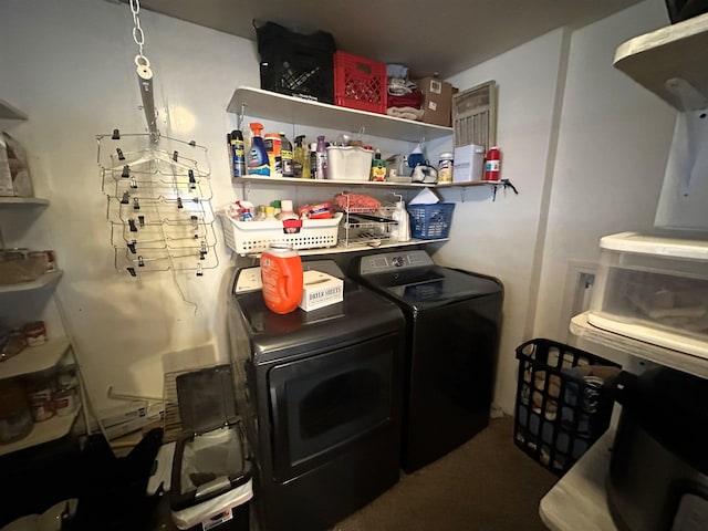 306 10th Ave, Edgemont, SD 57735 - laundry room with washer and dryer