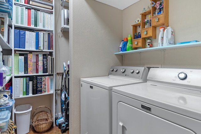 971 Northridge Dr, Rapid City, SD 57701 - laundry room featuring independent washer and dryer, laundry area, and a textured wall
