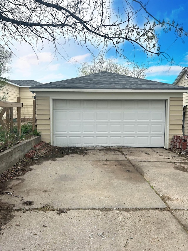 view of detached garage