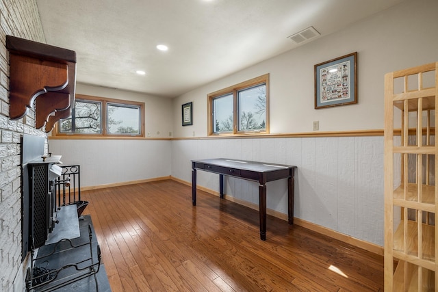4202 Mary Dr, Rapid City, SD 57702 - interior space featuring hardwood / wood-style floors, baseboards, and recessed lighting