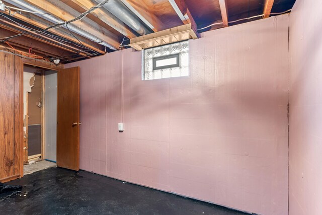 2030 12th Ave, Belle Fourche, SD 57717 - view of below grade area