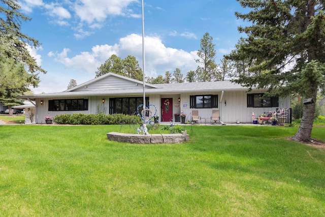 22994 Shields Rd, Rapid City, SD 57702 - single story home featuring a front yard