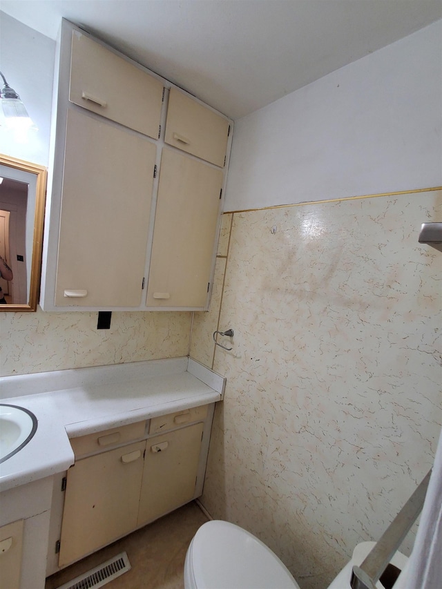 400 5th Ave, Edgemont, SD 57735 - half bath with vanity and toilet