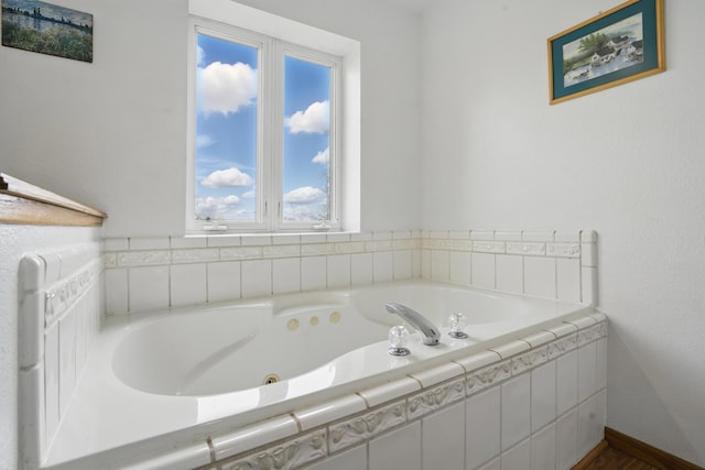 18977 Black Angus Ln, Belle Fourche, SD 57717 - bathroom featuring a whirlpool tub