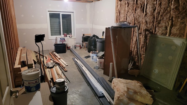 102 10th Ave, Belle Fourche, SD 57717 - view of below grade area
