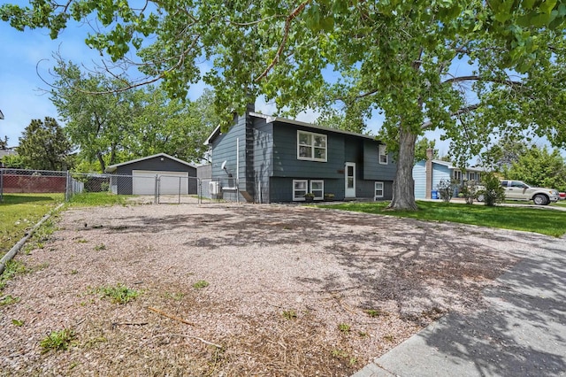 4425 Bronco Ln, Rapid City, SD 57701 - split foyer home with a detached garage