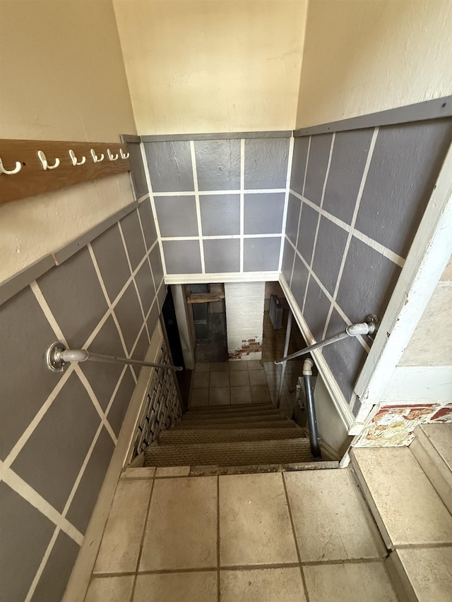 304 6th Ave, Edgemont, SD 57735 - view of stairway