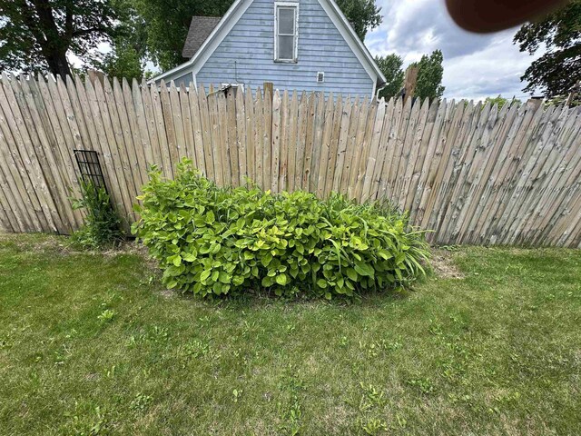 1033 Boulevard St, Sturgis, SD 57785 - view of yard