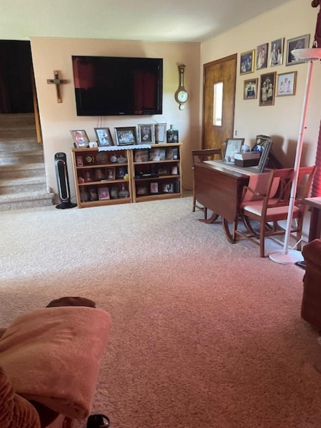603 E 1st St, Buffalo, SD 57720 - view of carpeted living area