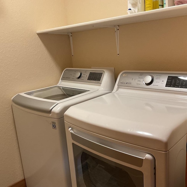 772 Stage Run Rd, Deadwood, SD 57732 - laundry area with washer and dryer