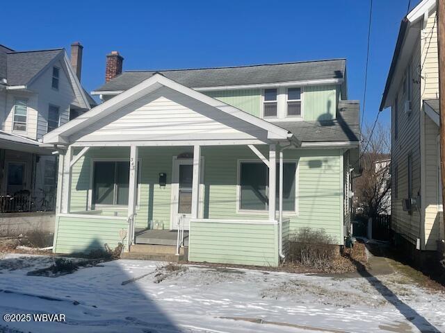 view of front of house with a porch