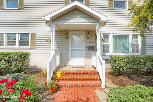 view of property entrance