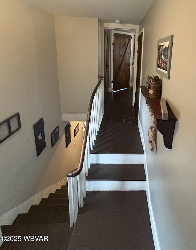 433 S Main St, Jersey Shore, PA 17740 - stairs featuring baseboards